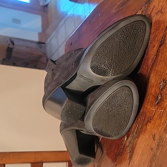 Vince Camuto Hillsy Bootie in Sequoia Tumbled Buff Goat Sz 7.5 - Picture 8 of 8